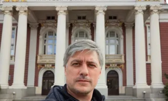 Владимир Карамазов се завръща в трупата на Народния театър Иван Вазов