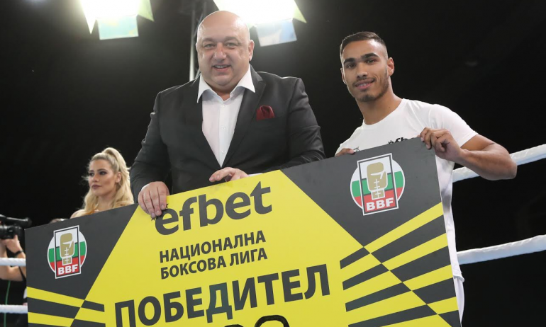 Кралев присъства на финалния кръг от Националната боксова лига - Tribune.bg