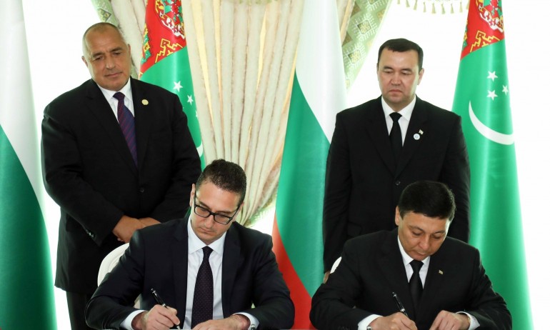 България и Туркменистан подписаха двустранни документи в четири области от взаимен интерес - Tribune.bg