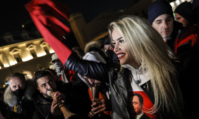 Косовската опозиция с победа на изборите - Tribune.bg
