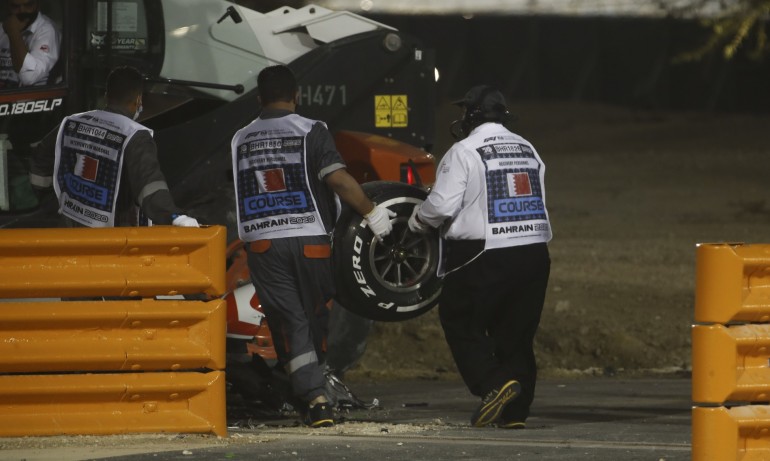 Жестока катастрофа на старта на надпреварата за Гран при на Бахрейн ( СНИМКИ И ВИДЕО) - Tribune.bg