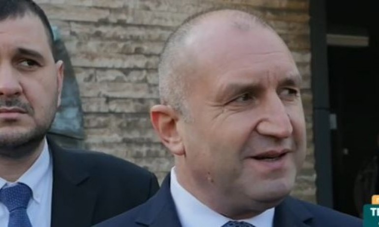 По време на посещението си в КЦМ-Пловдив президентът разгледа златни