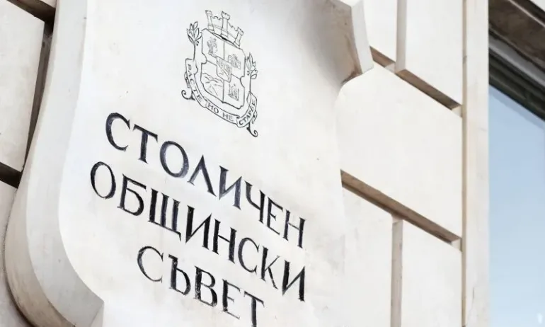 Забраняват рекламата по покриви, промените на път да скарат бизнеса и Спаси София в СОС - Tribune.bg