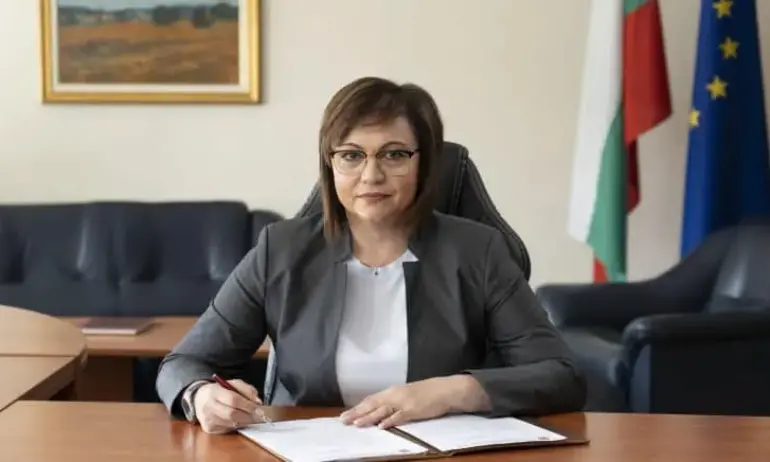 Нинова за частната болница: Главчев срещу себе си ли подава сигнал или срещу министрите си? - Tribune.bg