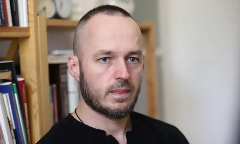 Стойчо Стойчев: Шефът на ДАНС не би изпил и едно кафе без съгласуване с Румен Радев - Tribune.bg