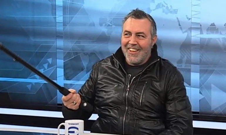 Мутафчиев: Ето го бастуна ми! Само чакам Александър Симов да се изправи срещу мен - Tribune.bg