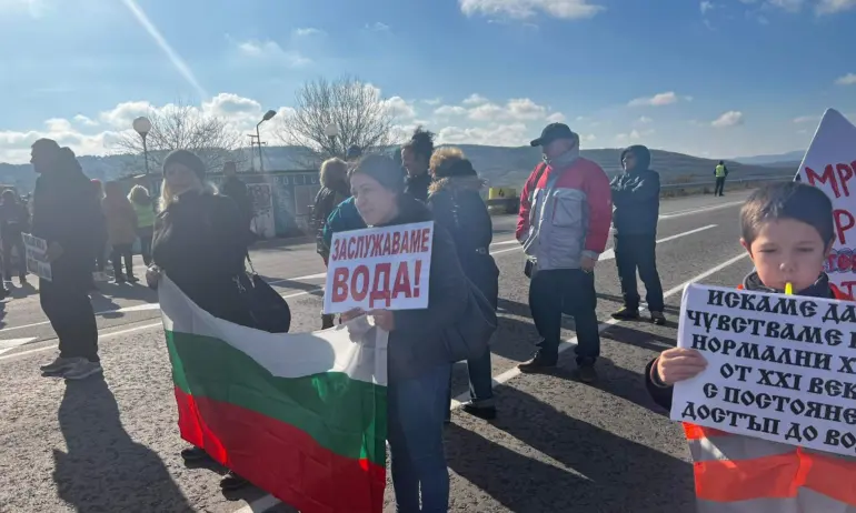 Засушаване, невиждана от 90 години жега и загуби по водопроводната мрежа - причини за недостига на вода - Tribune.bg