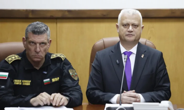 Емил Дечев: Главният секретар е под натиск заради работата си - Tribune.bg