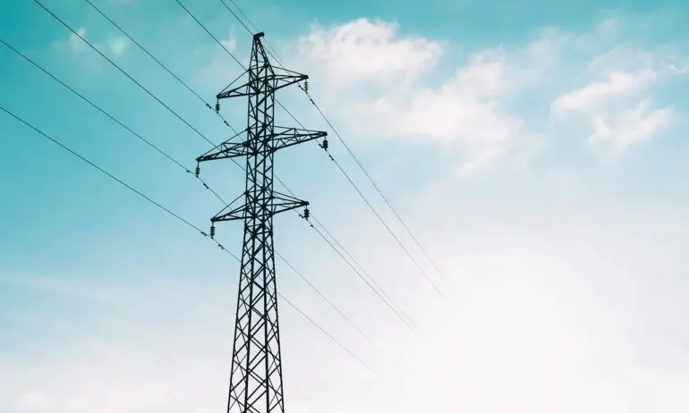 Либерализацията на пазара на тока се отлага за 1 юли 2025 г. - Tribune.bg