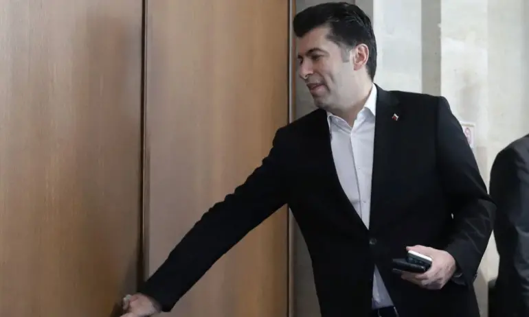 Борис Марков за Кирил Петков: Истински кръгъл идиот в най-синтезиран възможен вид - Tribune.bg