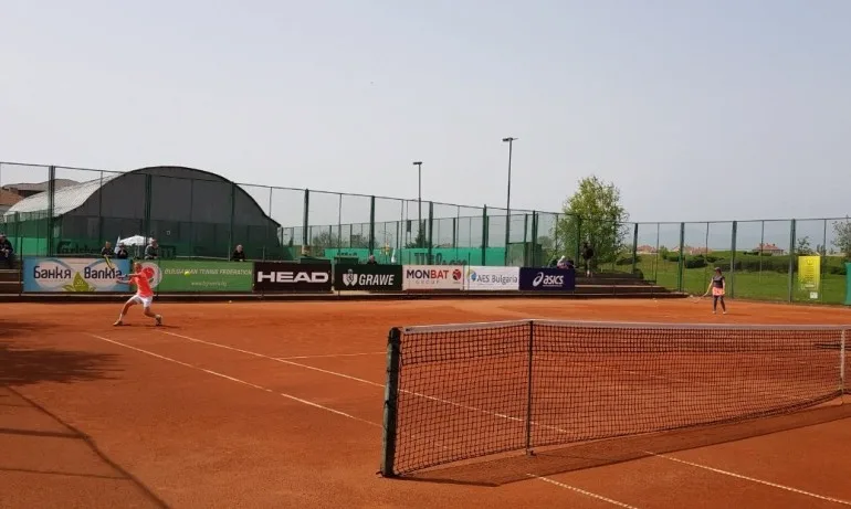 6 българчета се класираха за полуфиналите на турнир от Тенис Европа в Свиленград - Tribune.bg