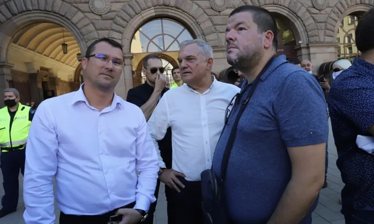 Афера: Радевият Копринков си купува апартамент от Артекс? - Tribune.bg