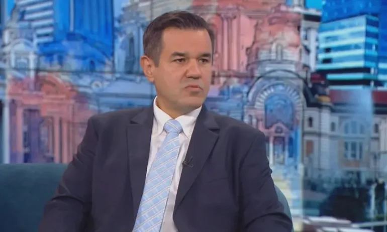 Никола Стоянов: Можем да изнасяме ток срещу природен газ от Азербайджан - Tribune.bg