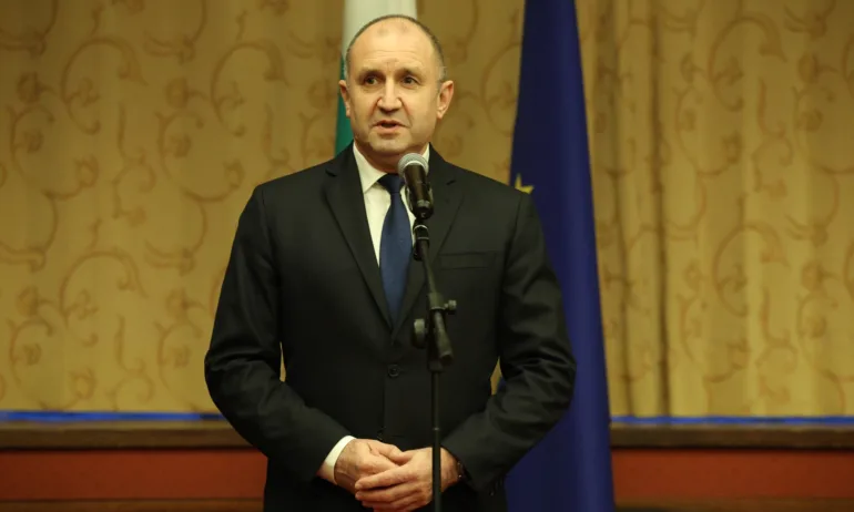 В последния момент: Служебният кабинет с предложения към Радев за назначения на посланици - Tribune.bg