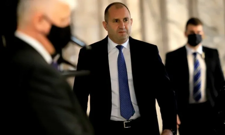 Радев за Холокоста: Да си спомним за отнетите по жесток начин животи - Tribune.bg