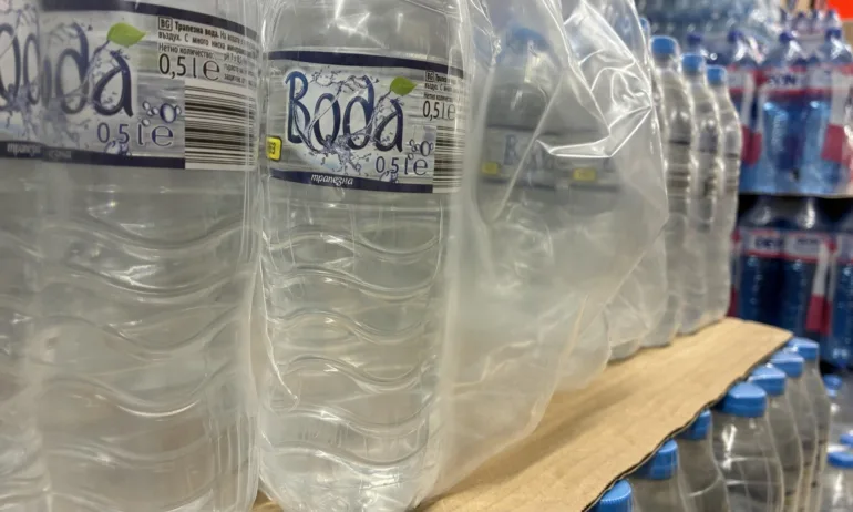 КНСБ: Някой да обясни как минералната вода от 28 стотинки при производителя става 1,20 лв. магазина - Tribune.bg