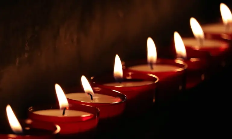 Ден на траур в Габрово. Почитат паметта на загиналите фенове на Левски - Tribune.bg