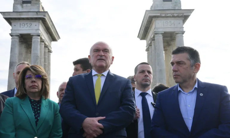 Главчев от Дунав мост: Няма да допусна лъжица катран в това достижение Шенген - Tribune.bg