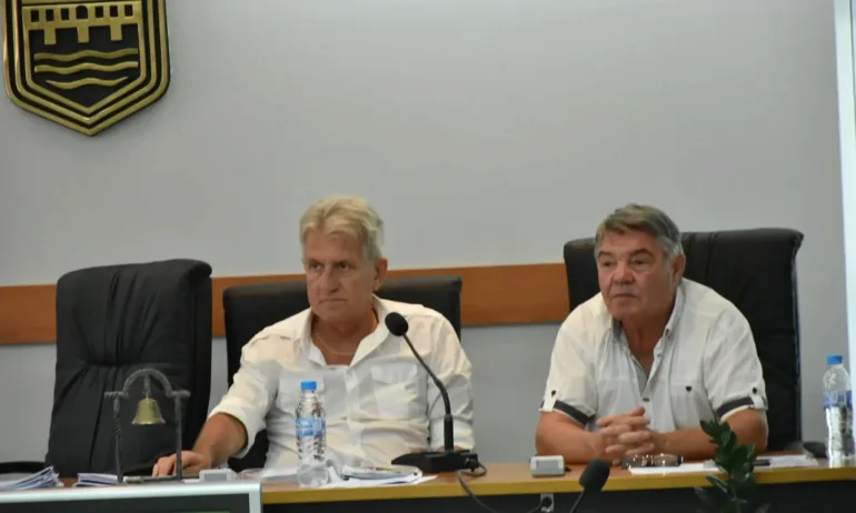 Председателят на Общинския съвет в Ловеч свиква следващото заседание на 25 август - Tribune.bg