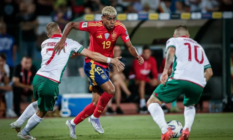 Докато държавата не помогне, не ни чакат по-добри дниБългарският футбол