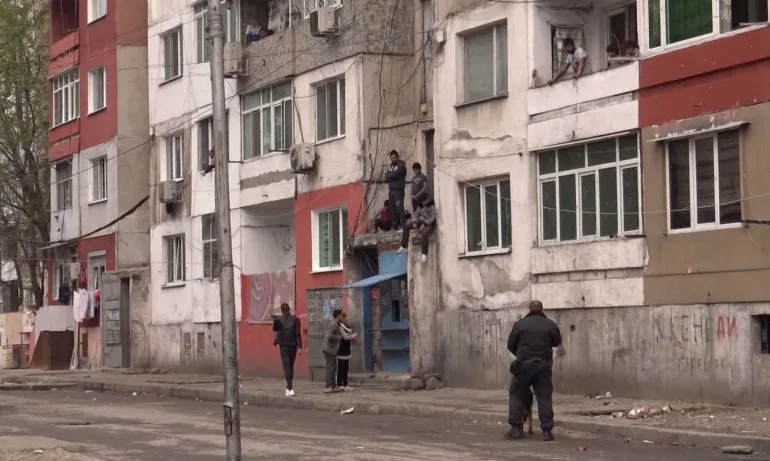 Едва 3% са се преброили в Столипиново, смятат, че ги броят, за да ги ваксинират - Tribune.bg