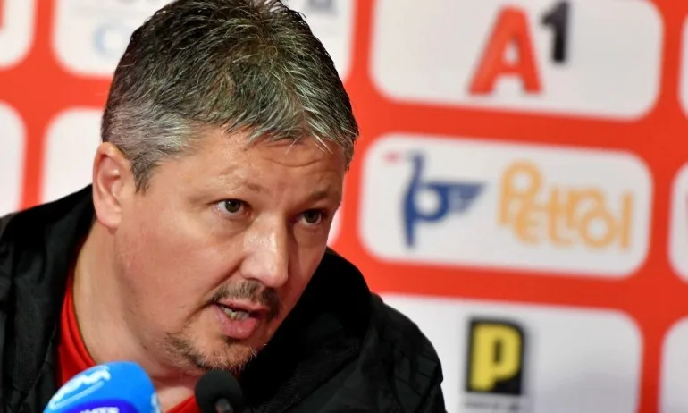 Шампионът на Кипър взе норвежец вместо Пенев - Tribune.bg