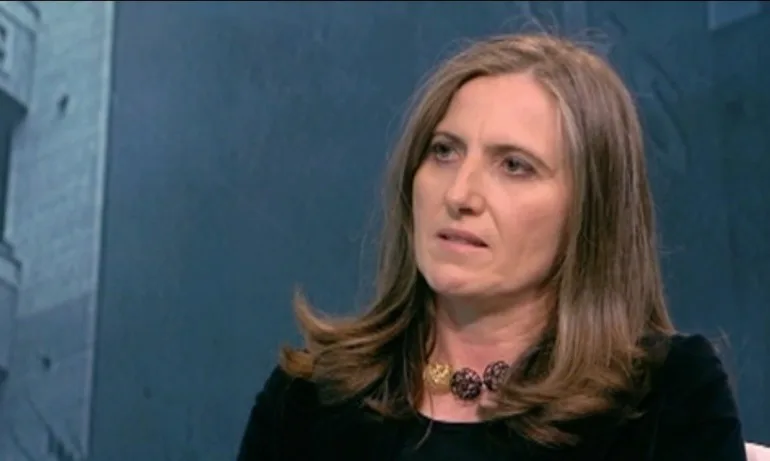 Жената на Лозан Панов даде абсурдно обяснение за евтиния си апартамент - Tribune.bg