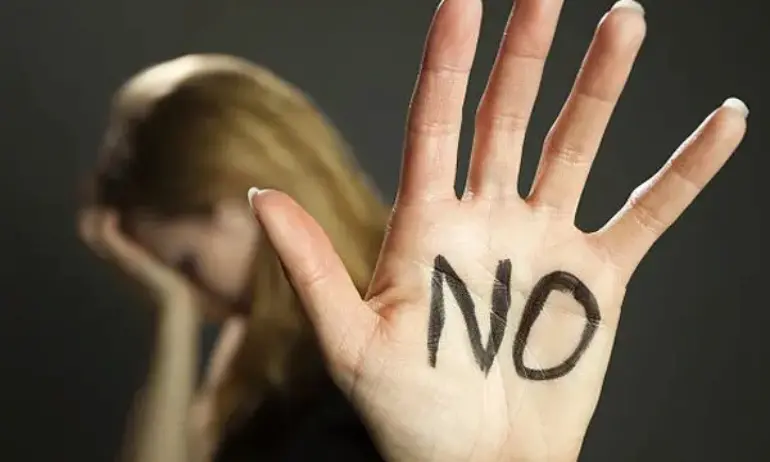 След 400 шева: Национален протест в подкрепа на обезобразеното момиче обединява редица градове - Tribune.bg