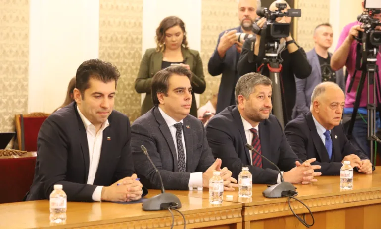 Явор Дачков: Промяната и Демократична България да не се правят на булката беглец - Tribune.bg