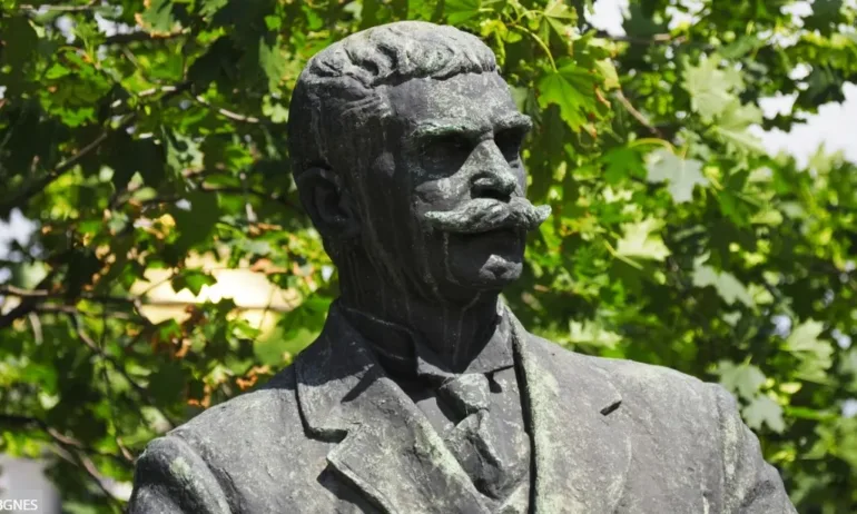 Честваме 175 години от рождението на Иван Вазов - Tribune.bg