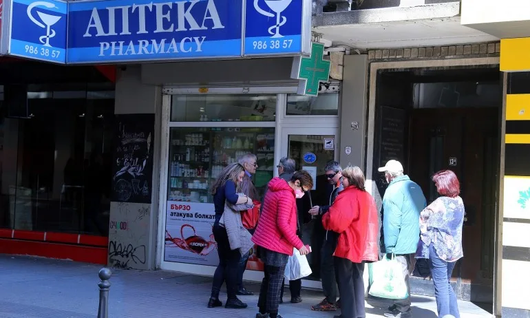 Започват проверки по аптеките за продажба на антибиотици и лекарства без рецепти - Tribune.bg