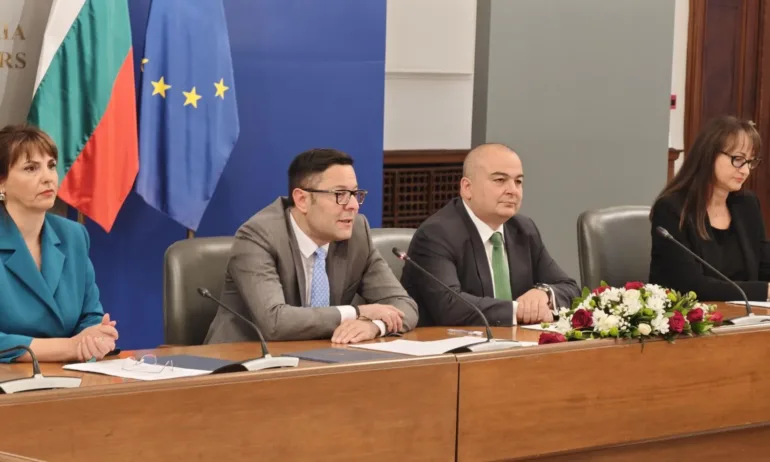 Правителството премахва акциза на пропан-бутана, въвежда преки помощи за бедните, публичния траспорт и земеделците - Tribune.bg
