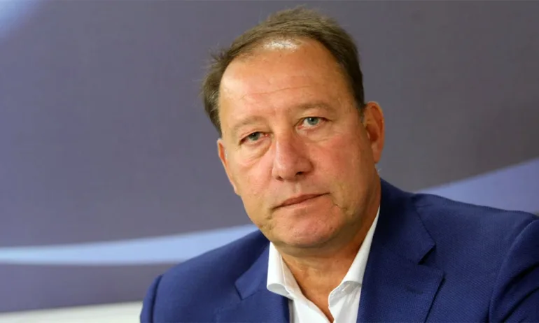 Найденов: МО косвено потвърди, че е имало разговори за компенсираща техника - Tribune.bg