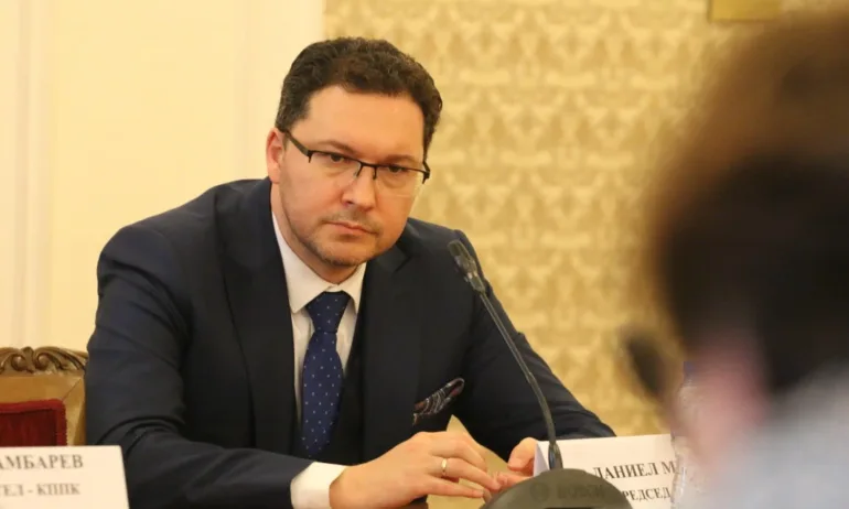  Зам.-председателят на ГЕРБ Даниел Митов осъди прокуратурата на 25 хил.