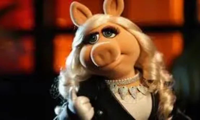 Дженифър Лорънс и Ема Стоун ще вдъхнат нов живот на Мис Пиги в самостоятелен филм - Tribune.bg