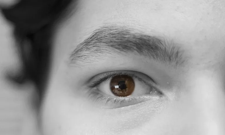 След катастрофа: Незрящ мъж в Полша прогледна - Tribune.bg