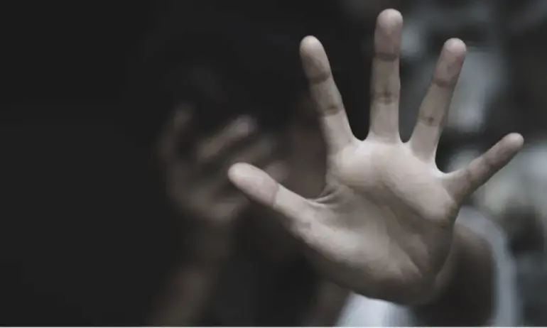 Детето, живяло в кокошарник във Врачанско, било в изключителен риск - Tribune.bg