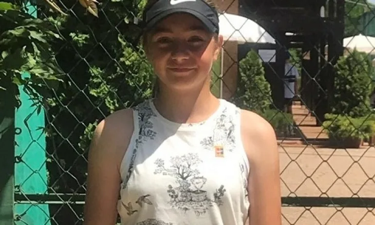 Александра Габровска започна с победа на турнир в академията на Ким Клайстерс - Tribune.bg