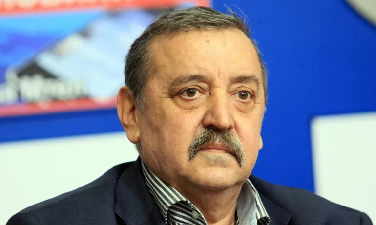 Проф. Кантарджиев: В момента върлуват вируси, които причиняват кашлица, но минават бързо - Tribune.bg