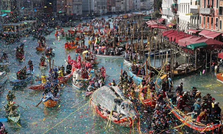 По времето на Казанова: Започва карванавалът във Венеция (СНИМКИ) - Tribune.bg