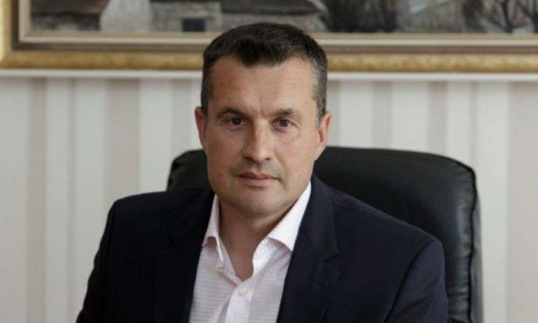Калоян Методиев: Не трябва служебни министри да стават редовни, тъй като служебният кабинет е провален - Tribune.bg