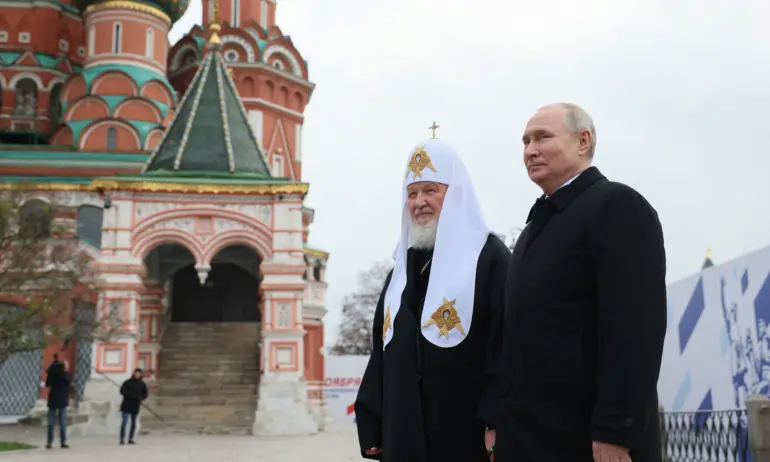 Украйна обяви за издирване руския патриарх Кирил - Tribune.bg