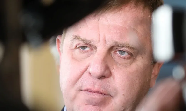 Каракачанов: Призовавам Янев и Радев да се придържат към утвърдената държавна позиция - Tribune.bg