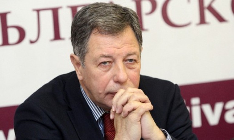 Ген. Румен Миланов: Къде са службите, ако премиерът ползва медийни публикации?! - Tribune.bg