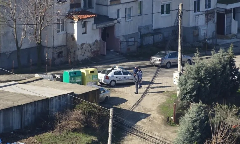 Акция на полицията в ромската махала на Благоевград - Tribune.bg