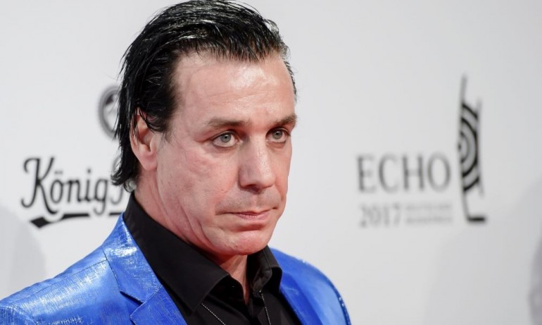 Вокалистът на Рамщайн отмени концертите си в Русия - Tribune.bg