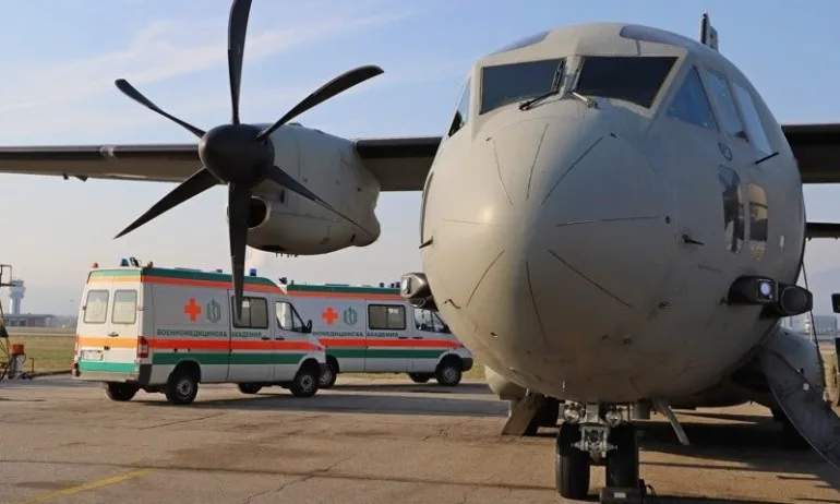 Екипи на три болници и ВВС участваха в животоспасяваща операция на 7-годишно дете - Tribune.bg