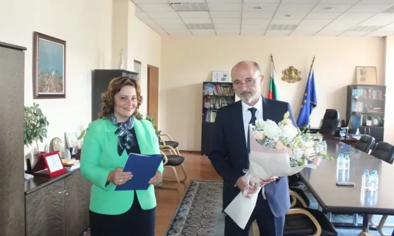 Сербезова сдаде поста, Меджидиев обяви, че си поставя краткосрочни цели и задачи - Tribune.bg