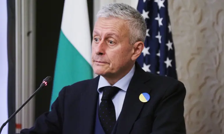 Соломон Паси: ГЕРБ-СДС и ПП-ДБ водеха асиметрични преговори - Tribune.bg