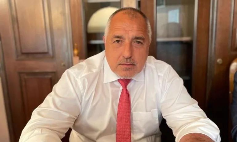 Борисов разговаря с генерал Клаудио Грациано: Последните 4 години са изключително успешни за българската армия - Tribune.bg